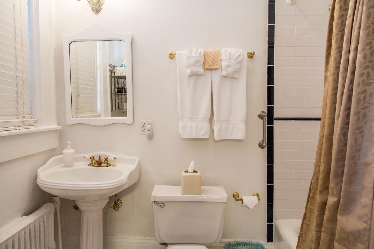 The Henderson Bed & Breakfast Hendersonville Luaran gambar