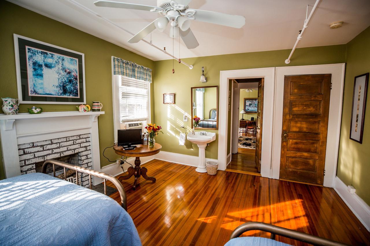 The Henderson Bed & Breakfast Hendersonville Luaran gambar