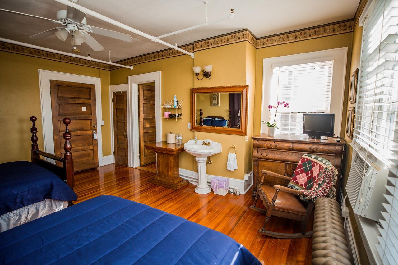 The Henderson Bed & Breakfast Hendersonville Luaran gambar